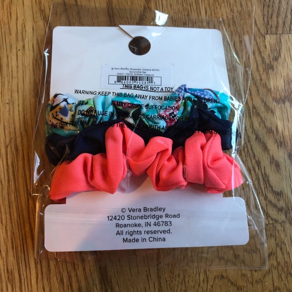 Vera Bradley Scrunchie Set of 3 Antilles Treasure NWT - Picture 3 of 4